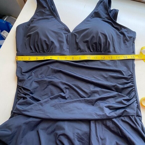 Summer Mae Maternity Swim Dress 2X Black Ruffle Skirt Biker Short Bra Modest NEW - Picture 14 of 15